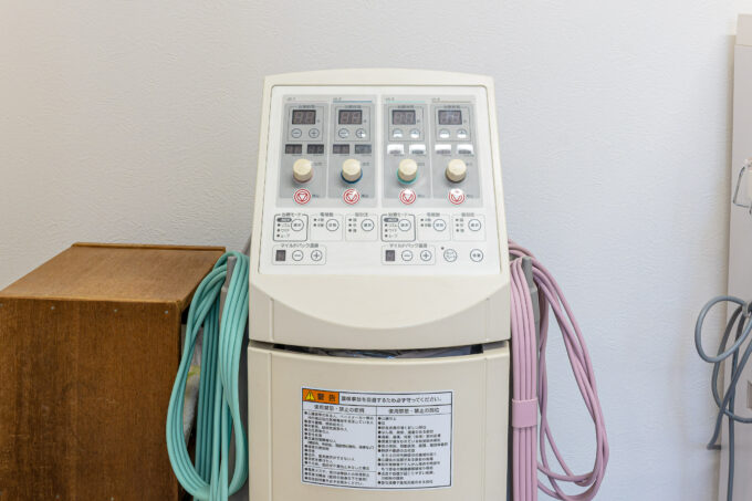 干渉波治療器